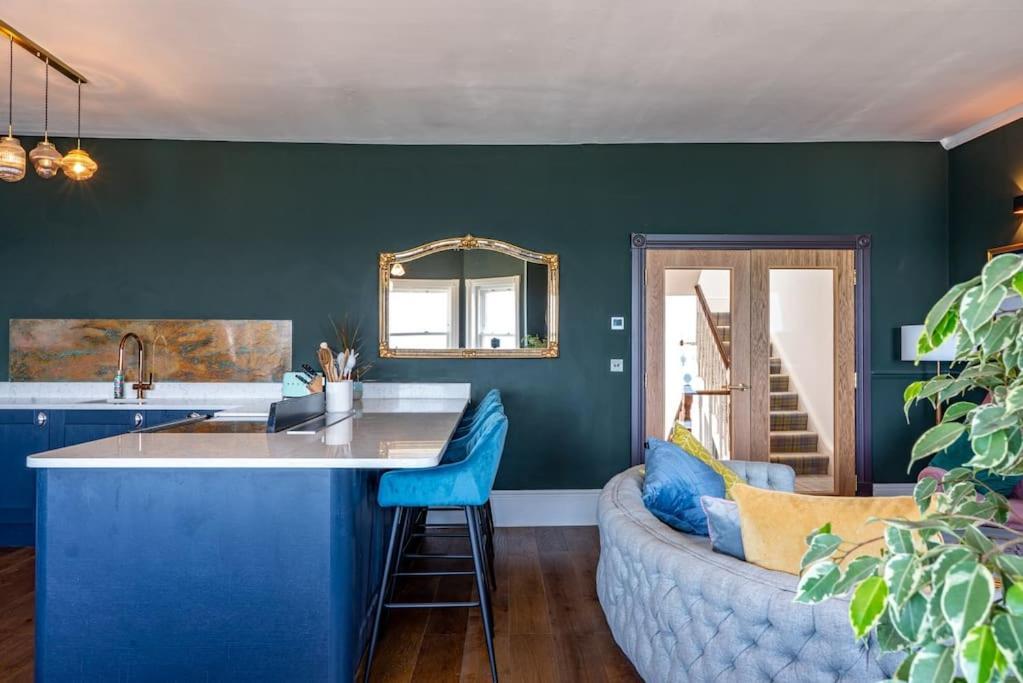 Luxury Duplex Penthouse On The Beach With Panoramic Sea Views Herne Bay Zewnętrze zdjęcie